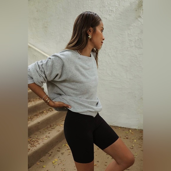 NWT Bandier x Sincerely Jules The Bryn 7" Biker Short - Picture 4 of 11